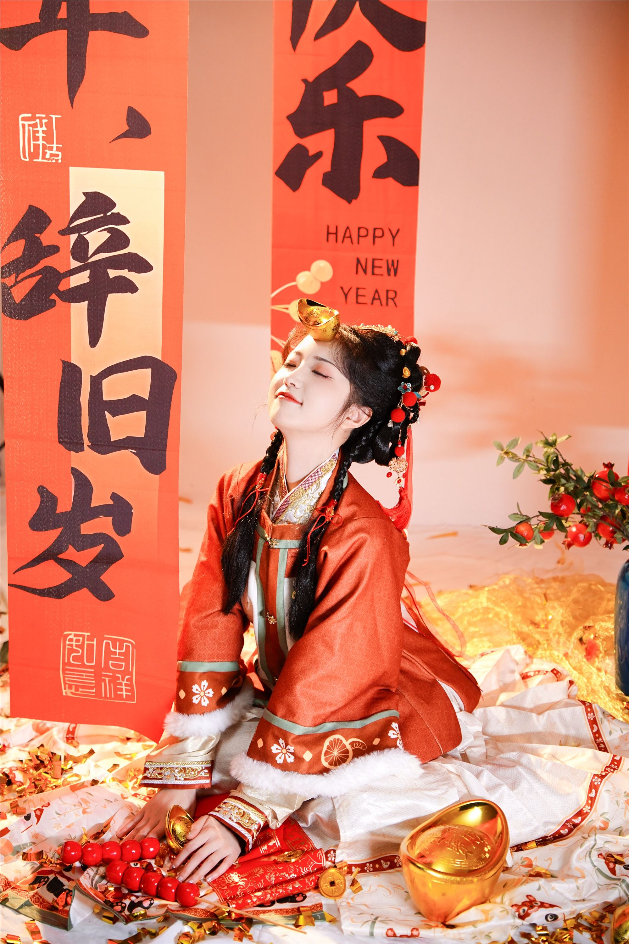 YITUYU 艺图语 2025.03.06 贺新春 兔牙w